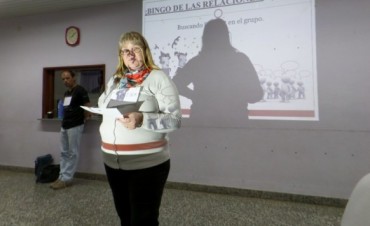 ENCUENTRO DE EMPRENDEDORES Y ALUMNOS DEL CURSO DE MARKETING